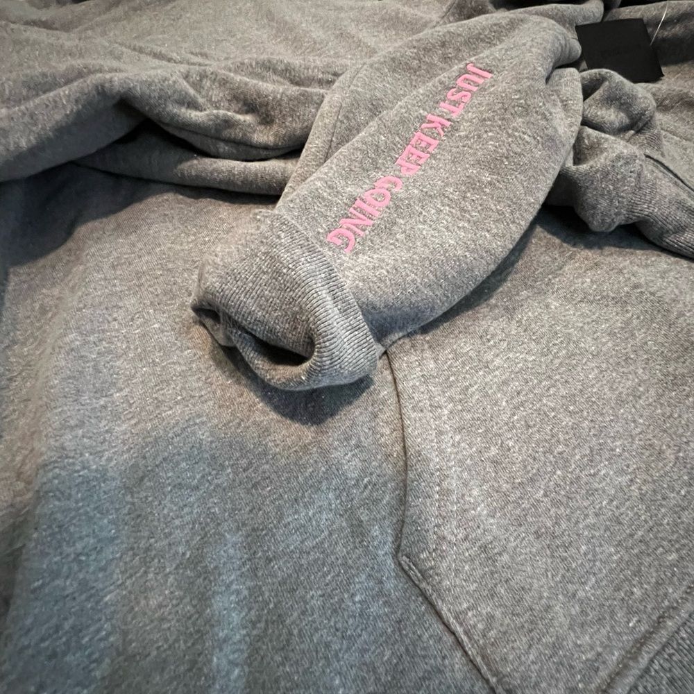 NWT EXCLUSIVE 🩷 Spiritual Gangster SWAP SHOP Embroidered JUST KEEP GOING Hoodie - Picture 2 of 9